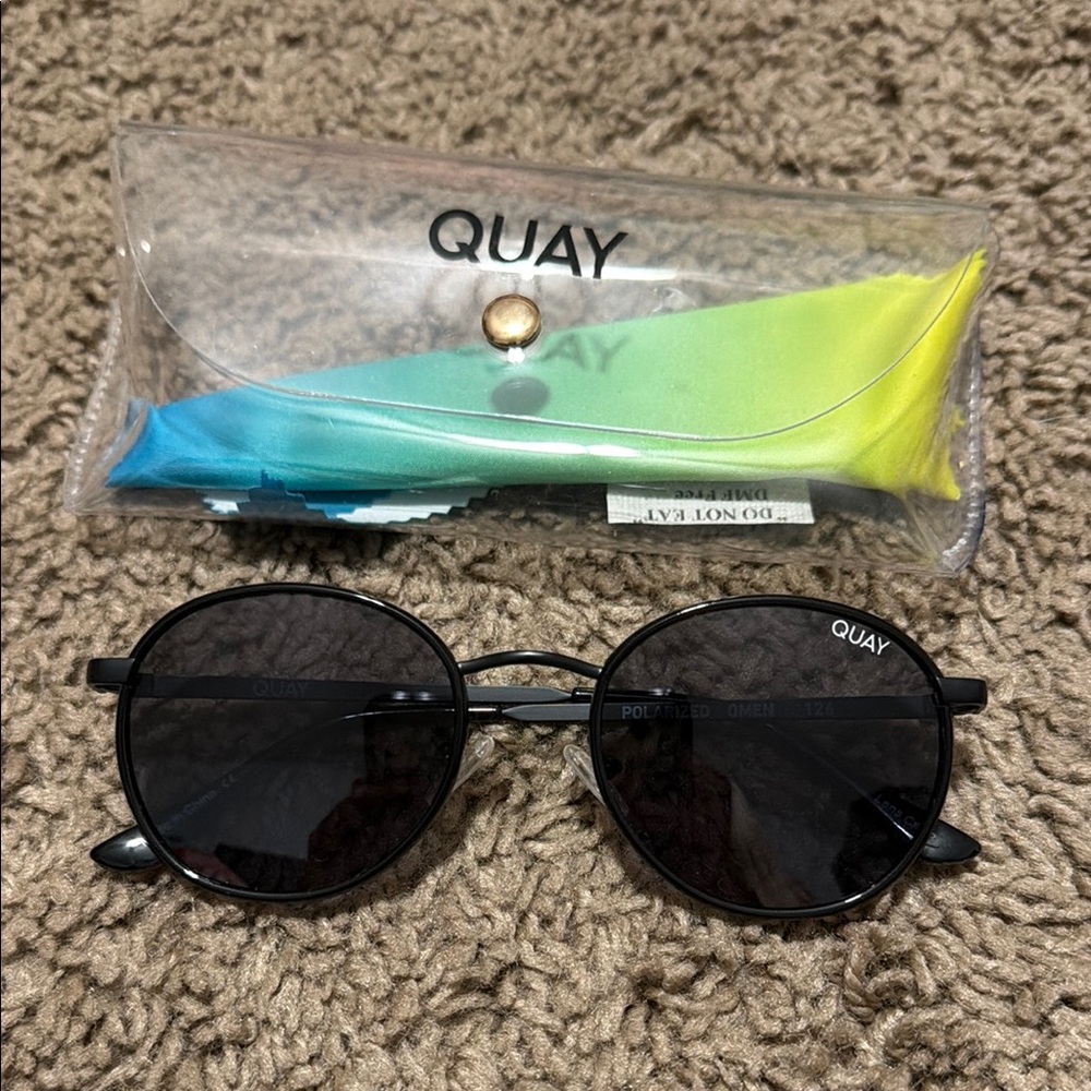 Brand new Quay sunglasses with case